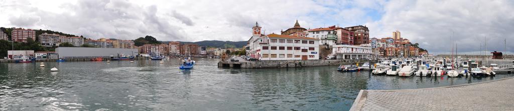 Andra Mari Portua